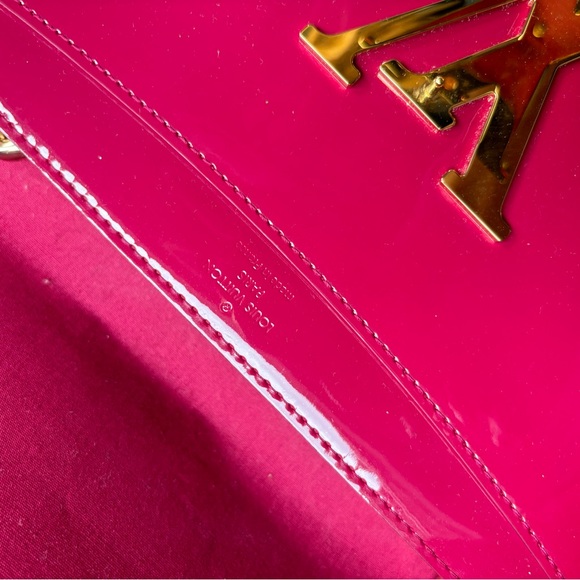 LOUIS VUITTON - Picture 3 of 4